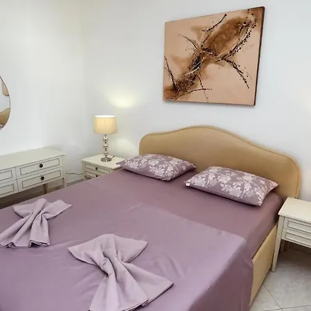 With Parking Space Mastrinka - Ciovo - 23789 Appartement